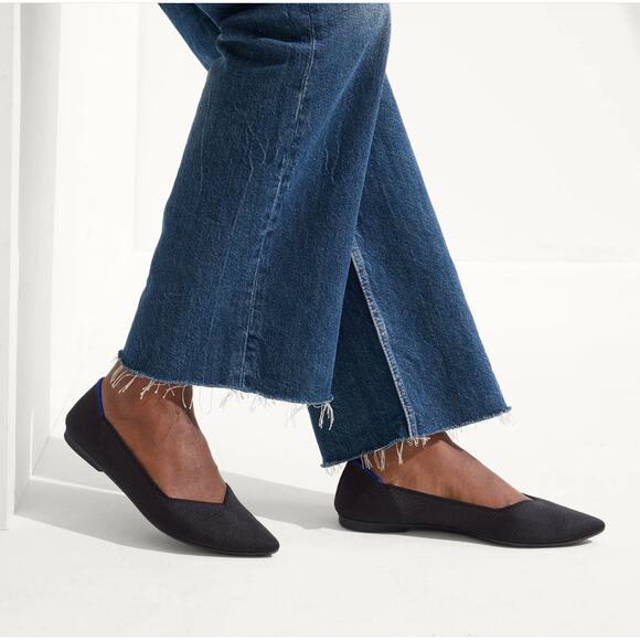 Rothy's The Point II Black Flats Pointed Toe In Love Insole Ballet Flats 6.5 - Picture 2 of 13